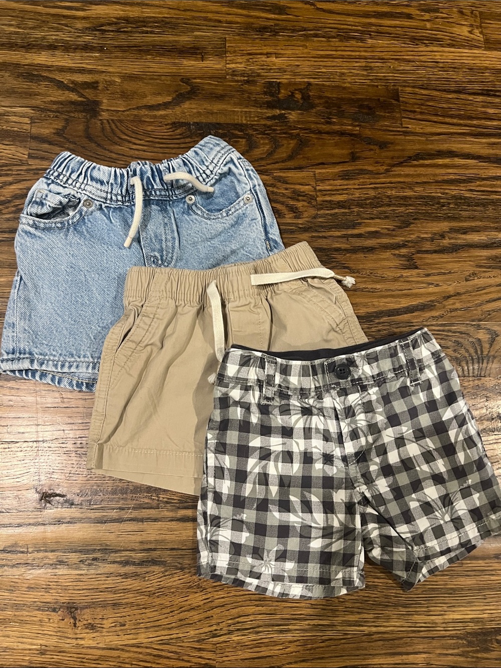 GAP Bundle Lot Boys 6-12 Month Shorts Blue Denim, Khaki, Gray/White Gingham